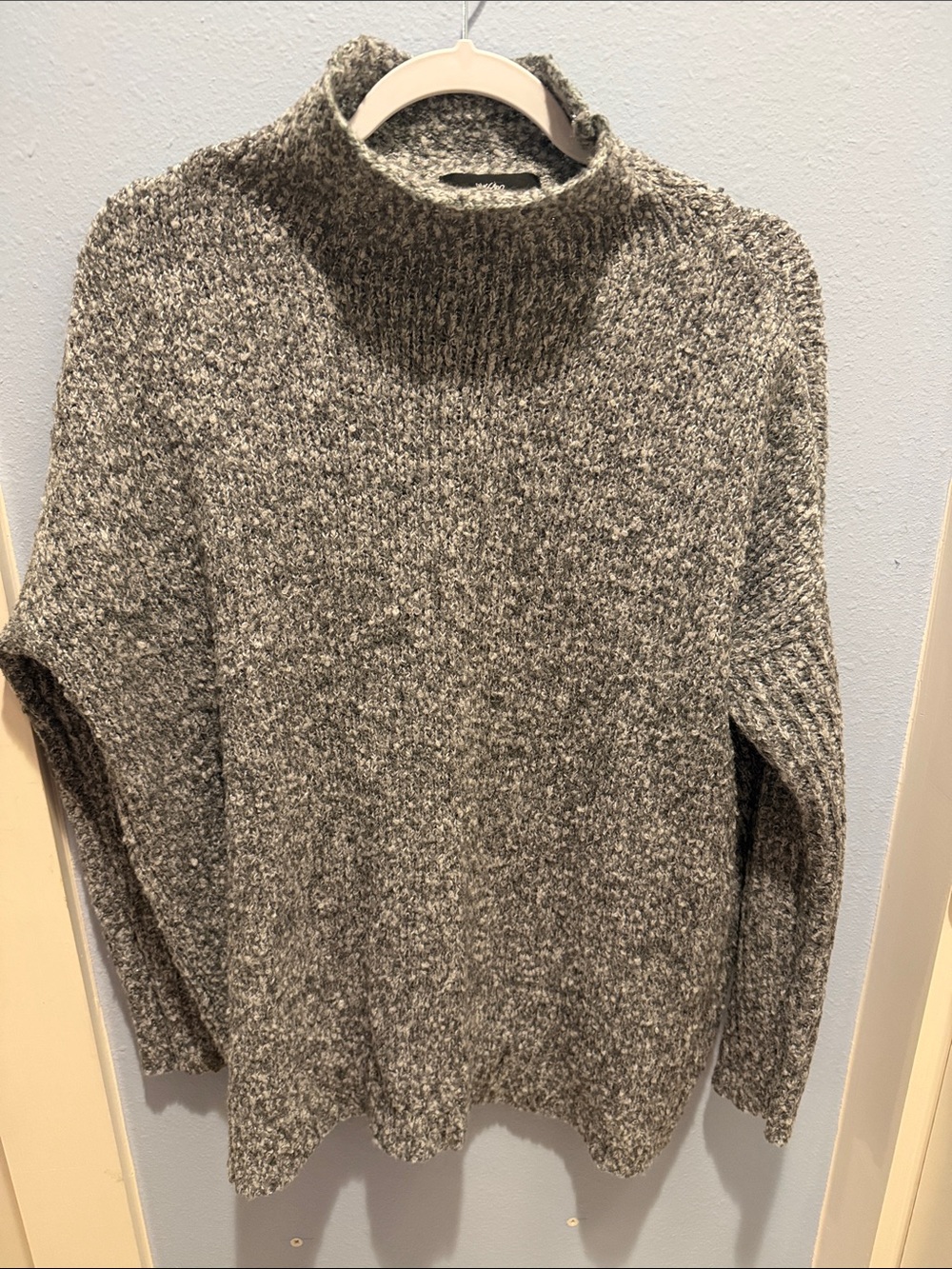 Cozy Marled Turtleneck Sweater - Gray